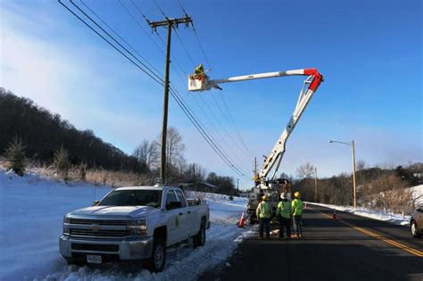 KINGSPORT — Loss of power to a pump station in the Moreland Drive area could impact water service Thursday morning in the Colonial Heights area, including the Rock Springs Road area. However, city crews were working at 4 a.m. Thursday to try to deploy a mobile generator prior to losing service. According to AEP, it could be well into late .... 