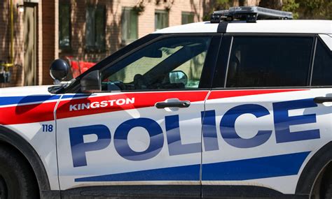 Kingston man arrested on drug, weapons charges