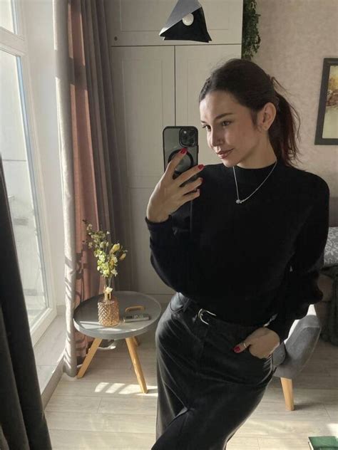 Kirafemmefatal Onlyfans Leaked (SEX) 28 Pics