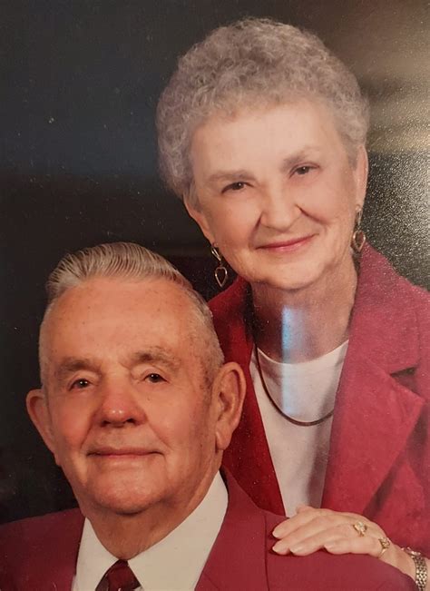 3 de mai. de 2021 ... View The Obituary For Shirley W Kirkpatrick of Dubuque, Iowa. Please join us in Loving, Sharing and Memorializing Shirley W Kirkpatrick on .... 