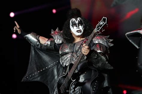 Kiss star Gene Simmons turns up to UK parliament … but deputy leaders bicker about WhatsApp