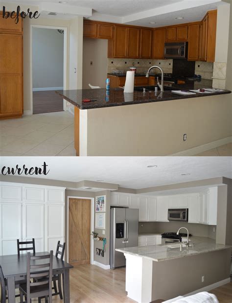 Kitchen cabinet repainting. The best way for a person to clean oak kitchen cabinets is to use a mild homemade solution, such as vegetable-oil soap and warm water, with a microfiber cloth or a cleaner such as ... 