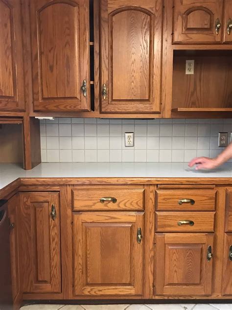 Kitchen cabinets painting. Feb 6, 2024 · Check out my painted white cabinets (before and after photos) to see how this DIY project transformed my entire kitchen on a budget. Painting our kitchen cabinets was the best … 