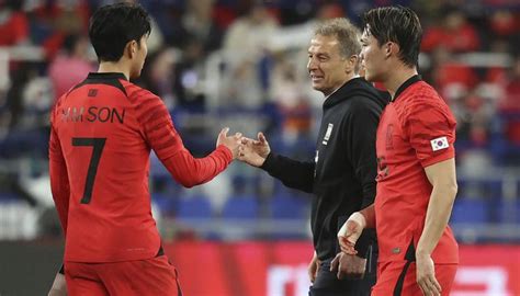 Klinsmann still awaits first win as Uruguay beats SKorea 2-1