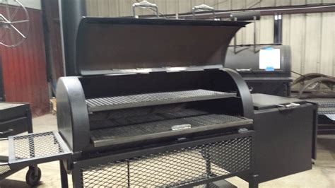 7' x 20' Commercial BBQ Grill & Smoker Food Trailer for Sale in Pennsylvania!!! $7,474 Item No: PA-BBQ-037C2 Location: Pennsylvania. SOLD. Get the best tool for your outdoor cooking! Get this awesome 2005 model 7' wide and 20' long commercial BBQ grill and smoker food trailer now! Check out more details and features of this unit below.. 