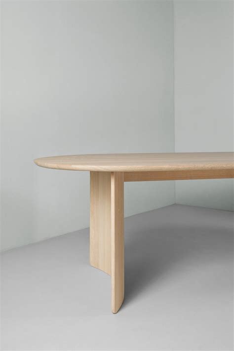 Kluskens New Phoenix Dining Table - Pinterest