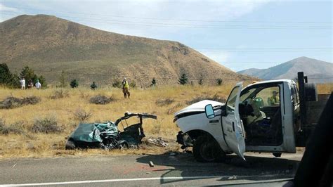 Oct 6, 2023 · TWIN FALLS, Idaho (KMVT/KSVT) — UPDATE: Idaho State Police released a press release Friday night following the accident on Pole Line Road and Fillmore. According to Idaho State Police a 65 year... . 