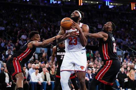 Knicks center Mitchell Robinson foils Miami’s attempted Hack-a-Shaq in Game 5
