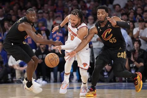 Knicks on verge of reaching 2nd round for 1st time in decade