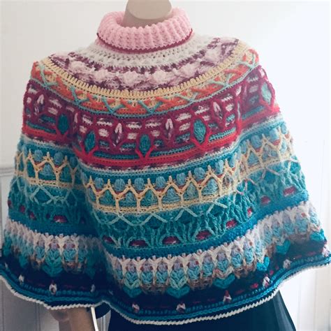 Knit and Crochet Today Free Patterns for Beginners Circle Poncho