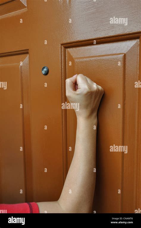 Knocking On Door Stock Photos And Images - 123RF