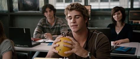 Liam Hemsworth in Knowing. MileyXMandyXFan. 34 subscribers. Subscribe. 75. Share. 44K views 13 years ago. I don't own anything! Liam Hemsworth played "Spencer", a school student, in...