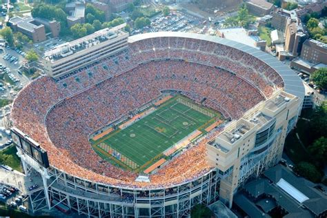 Knoxville ut football. KNOXVILLE, Tenn. – Four consecutive home games against Florida, Alabama, Kentucky and Mississippi State and a September road trip to Oklahoma highlight the 2024 Tennessee football schedule, which was unveiled by the Southeastern Conference on Wednesday night. The Vols' 2024 opponents were … 