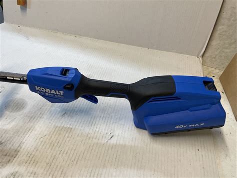 Variable-speed trigger allows you to set the power to suit the task for maximum control. The included 4.0 Ah battery and charger are compatible with all Kobalt 40-volt max tools and are backed by a 5-year limited warranty on the tool and a 3-year limited warranty on the battery and charger. . 