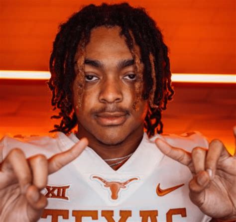 29 Aug 2023 ... ... Kobe Black, and Dominick McKinley Get ready to meet the game-changers! The Texas Longhorns are about to secure the commitment of three ...