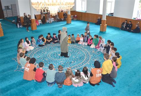 Kocaeli'de "Çocuklar Camide Buluşuyor" etkinliği düzenlendis