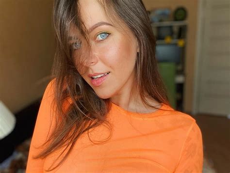 Anna Kochanius. More Girls Chat with x Hamster Live girls now! I was surprised by my reaction to my naked stepsister. My stepbrother didn't expect me to take his virginity. ANNA BALI. ADULT TIME - INSANE SWINGER COUPLES ORGY With Brooklyn Gray and Anna Claire Clouds! CUM SWALLOWING!