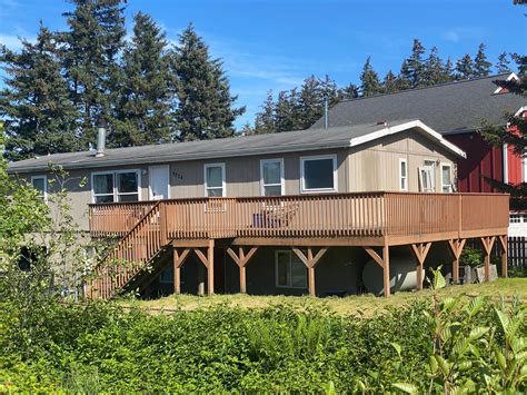Kodiak homes for sale. 1329 Mission Rd , Kodiak, AK 99615-6583 is currently not for sale. The 777 sq. ft. single-family home is a 2 bed, 1.0 bath property. This home was built in 1942 and last sold on for. 