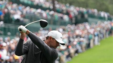 Koepka holds on for 2-shot lead over Rahm at Masters