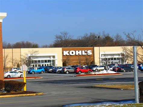Kohls enfield ct. Kohl's at 3776 E Main St, Waterbury, CT 06705: store location, business hours, driving direction, map, phone number and other services. 