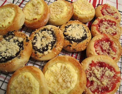 Kolache. As we get used to the new “normal” of shopping during the coronavirus outbreak, you’ve probably seen businesses advertising contactless transactions. As we get used to the new “nor... 