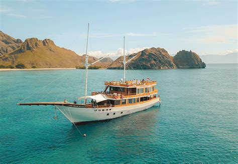 Komodo Island Tour and Komodo Photography Tour 4D3N