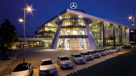 Kontakt: Karriere Team Mercedes-Benz Group