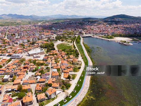 Konya Beysehir Agilonu Mahallesi terapi halı yıkama