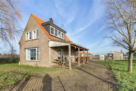 Koopwoningen Oostvoorne - Huizen te koop in Oostvoorne …