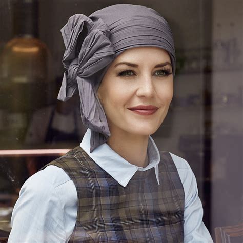 Kopftuch binden modern. .  ...