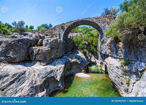 Koprulu Halı ve Koltuk Yıkama