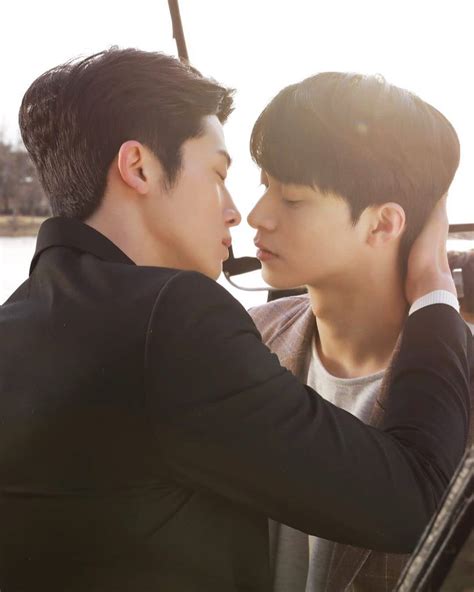 Korean bl. Watch Korean BL "To My Star" S2: https://bit.ly/3MOGQc1After his career took a steady turn for the worse, one of South Korea's brightest stars, Kang Seo Joo... 