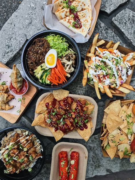 Korean mexican fusion. Reviews on Mexican Korean Fusion in Dallas, TX - Cris and John, LA Burger, bbbop Seoul Kitchen R&D, Hungry Belly, SizzleIt, Bae’s Kitchen, Ddong Ggo TX, Little Seoul, Goji Cafe 