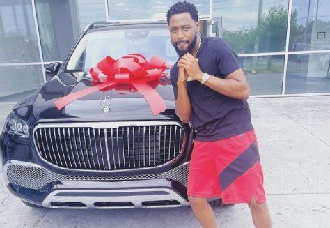 *Comedian Kountry Wayne recently appeared on "Sherri" and stunned the talk show host when he told her that he spends $200k a month in child support payments. " I splurge on cars …. 