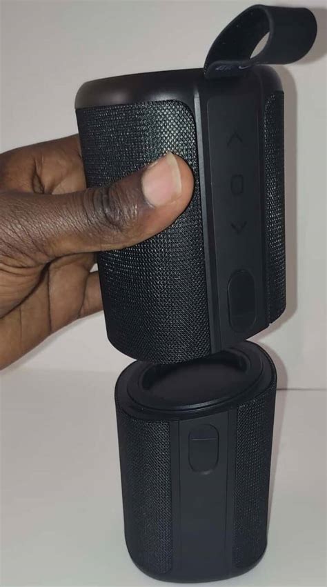 For More Information or to Buy: https://qvc.co/3pANtowKove Commuter 2 Split Portable Bluetooth SpeakerJam to your favorite music while you move around the ho...