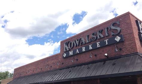 Kowalski’s employees in Eagan, west metro avert three-day strike