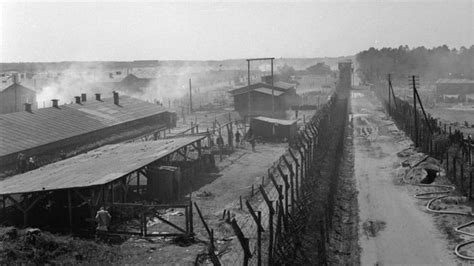 Kriegsgefangenen  und konzentrationslager in seinem umfeld: bergen belsen von aussen und von innen 1941 1950. - Network fund ccna exp comp guide.