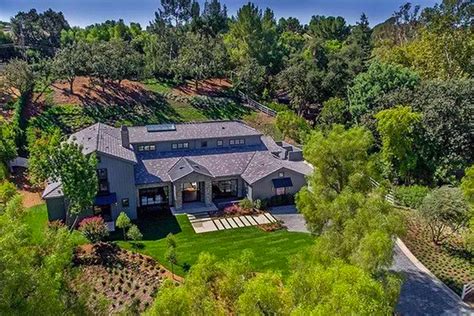 $20million Hidden Hills mansion. Kris Jenner's property-flipping talents are on par with her iconic PR skills having fixed up number of residences around the Golden State, from a modern villa in ...