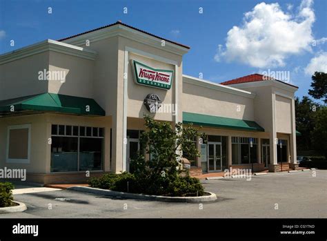 Krispy kreme boca raton. Krispy Kreme donuts are a delicious treat enjoyed by millions around the world. However, with their tempting flavors and irresistible aroma, it can be easy to indulge in these swee... 