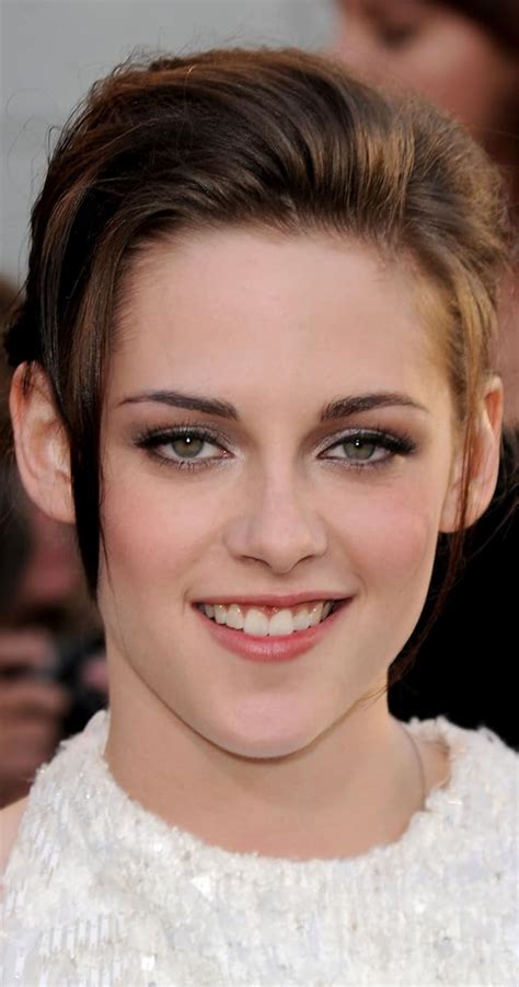 Kristen stewart imdb biography on brady