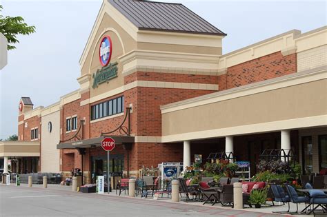Kroger offers thousands of quality food and household products from your favorite brands and companies. From fresh produce, meats and seafood to dairy, home goods and pharmaceutical needs, Kroger is your one stop for savings. . 