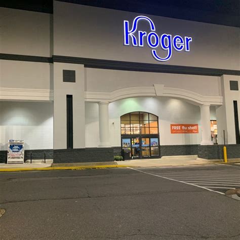 Kroger 824. Rincon Marketplace. 461 S Columbia Ave Rincon, GA 31326. Get Directions. Rincon Marketplace. Store hours are currently unavailable. Please call the store for more information. OPEN until 11:00 PM. 461 S Columbia Ave Rincon, GA 31326 912-826-7660. View Store Details. 