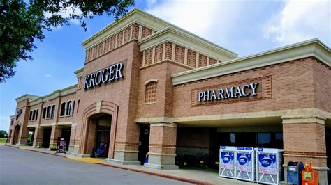 Kroger alvin tx. Kroger Pharmacy in Alvin, TX, is staffed with caring professionals dedicated to helping people lead healthier lives. Our pharmacists do more than prepare prescription refills and dispense medical supplies, such as syringes, lancets and other everyday necessities; they also offer advice on health topics and administer vaccinations, including the Tdap … 