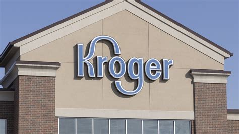 Kroger and Albertsons looking to sell 400 stores to wholesale grocery company, report says