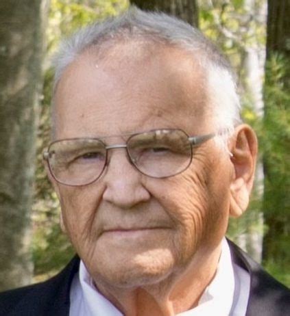 Raymond Ernest “Ray” Ecklund, 88, of Crookston, MN, passed away at his home early Wednesday afternoon, February 1, 2023, with his loving family at his side. Ray was born in Minneapolis, MN on Valentine’s Day, February 14, 1934, to Ernest and Elaine (Strong) Ecklund. While growing up in Minneapolis he was baptized and confirmed at. 