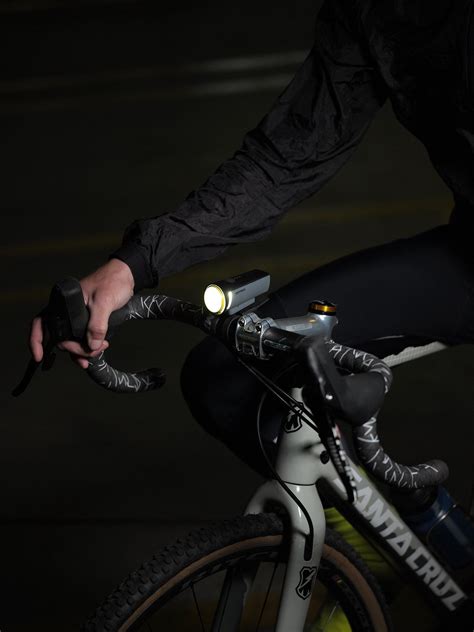 Kryptonite Incite X3 Front Bicycle light - YouTube