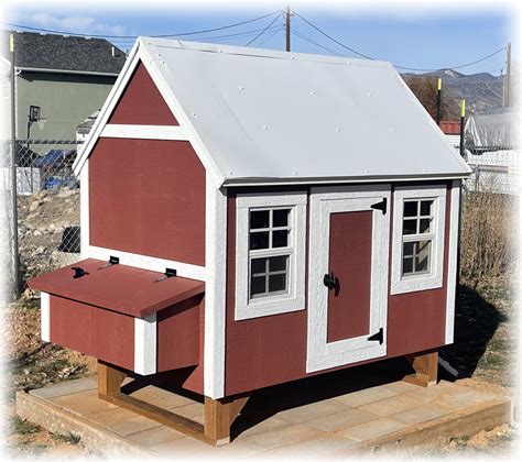 Ksl chicken coop. April 21, 2023 1 min read This chicken coop isn't your average backyard shed. You probably know someone who has a backyard chicken coop, but is that hen house a party house? The Cadillac of... 