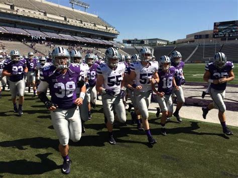 Kstate game on radio. The San Francisco 49ers meet the Minnesota Vikings on Monday, Oct. 23. The game will be live streamed on fuboTV (free trial) and SlingTV (half off first month). Brock Purdy’s fast rise with the ... 