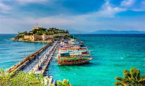Kuşadası Deneyimler, Gezilecek Yerler ve Daha Fazlası.