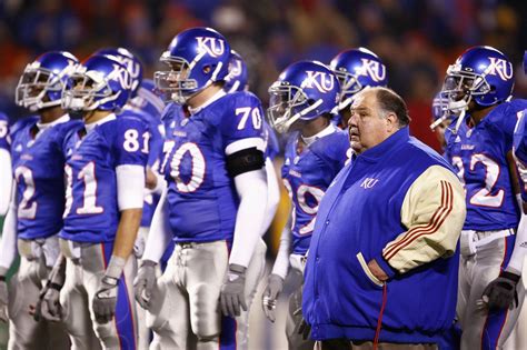 2007. Kansas. Jayhawks. Roster. Previous Year Next Year. Record: 12-1 (1st of 119) ( Schedule & Results ) Rank: 7th in the Final AP poll. Conference: Big 12 (North Division).